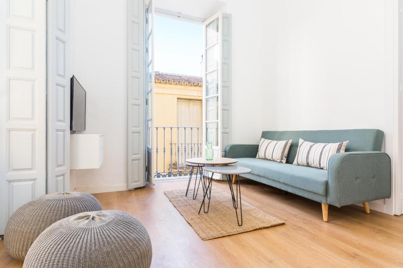 Suite Homes Apartamentos Plaza De La Merced Málaga Exteriör bild