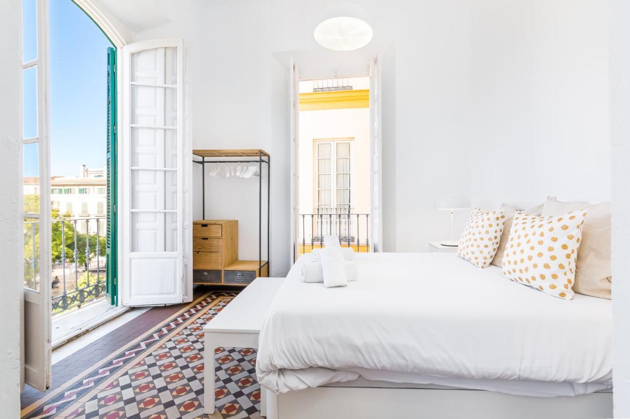 Suite Homes Apartamentos Plaza De La Merced Málaga Exteriör bild
